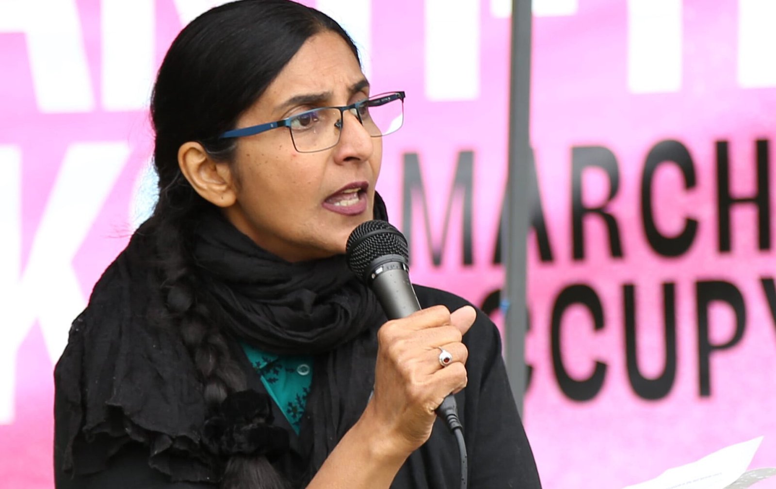 Kshama Sawant on Confronting Bad Politicians in Both Parties