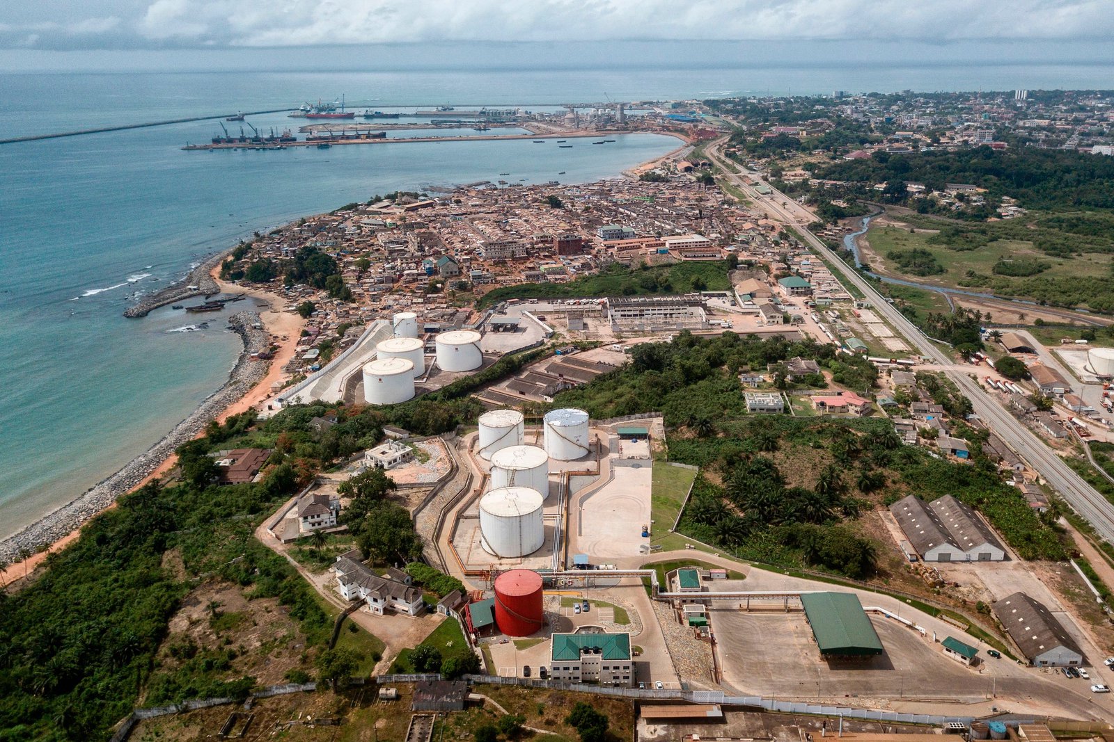 Ghana offers lessons on Chinese power projects — report