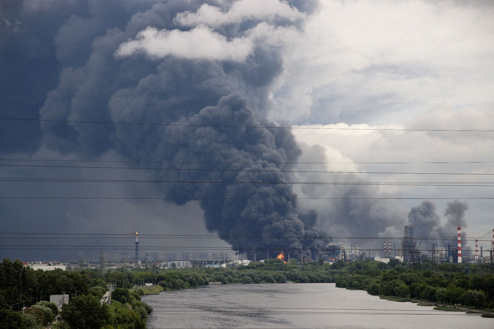 Russia bans diesel exports as fuel crisis deepens