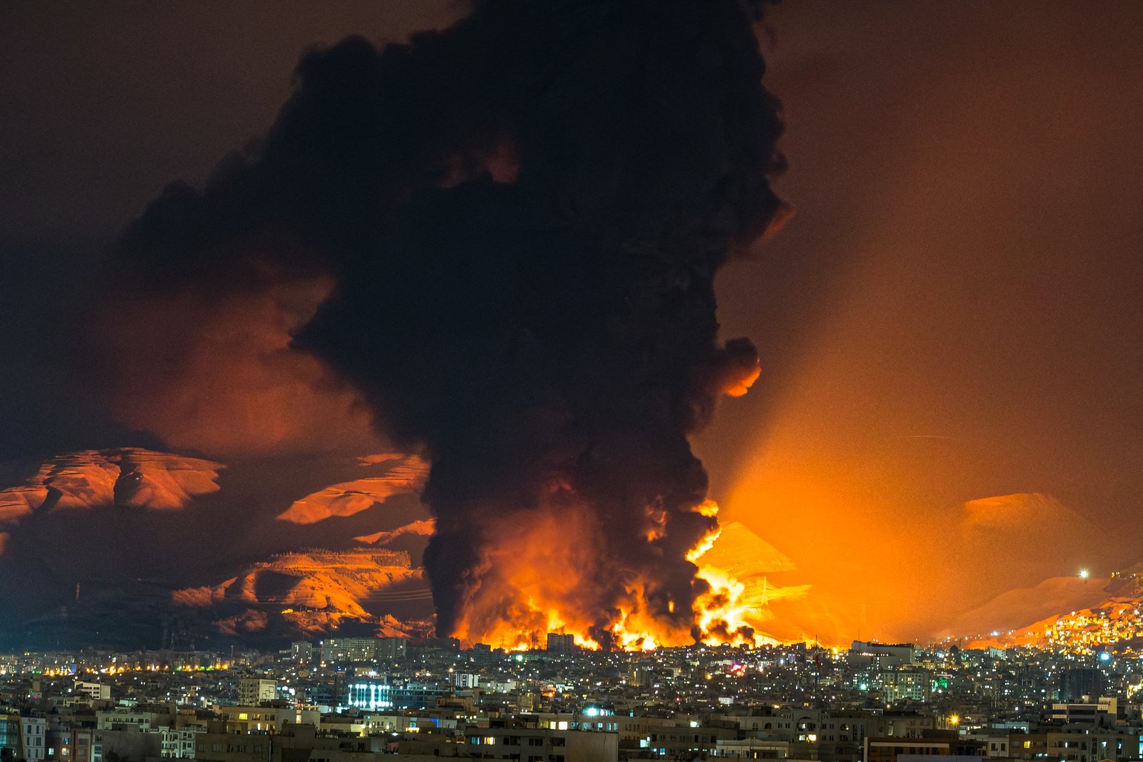 NEW POLL: Most Americans Believe Trump Launched Iran War to Cover Up Epstein Scandal