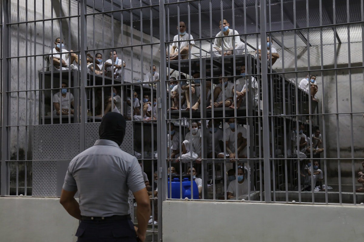 Venezuelan Man Sues U.S. Over “Total Hell” He Endured in CECOT Prison