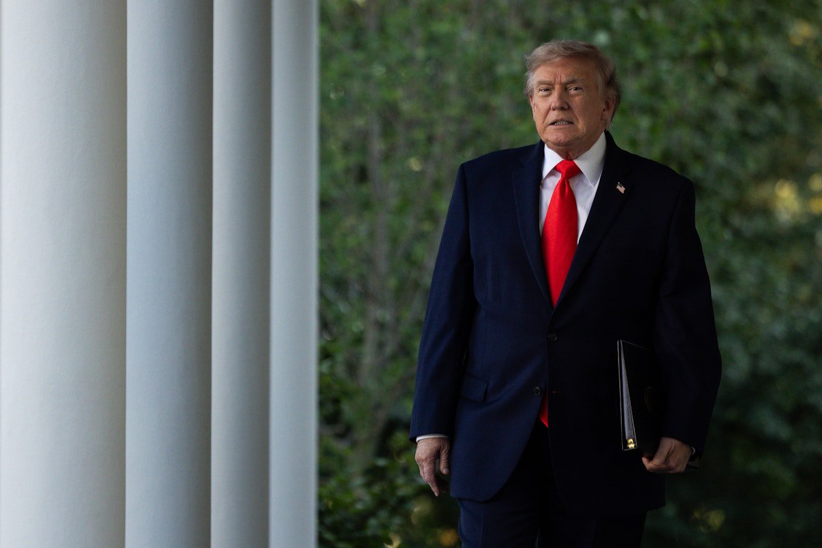 Trump Demands Master List of Espionage Targets Tracked by U.S. Intel