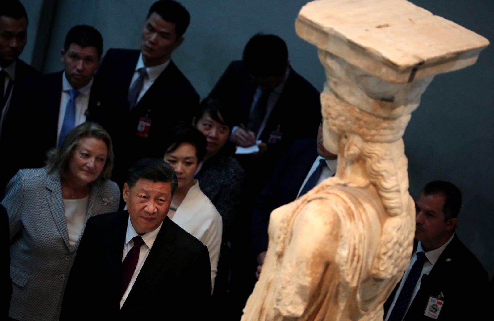 China turns to the Classics