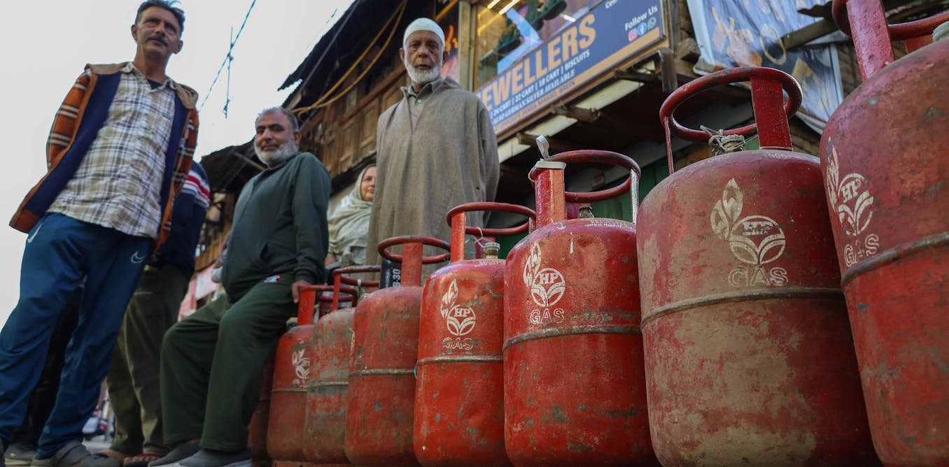 Oil shortages escalate from wars in Iran and Ukraine, with few signs of relief