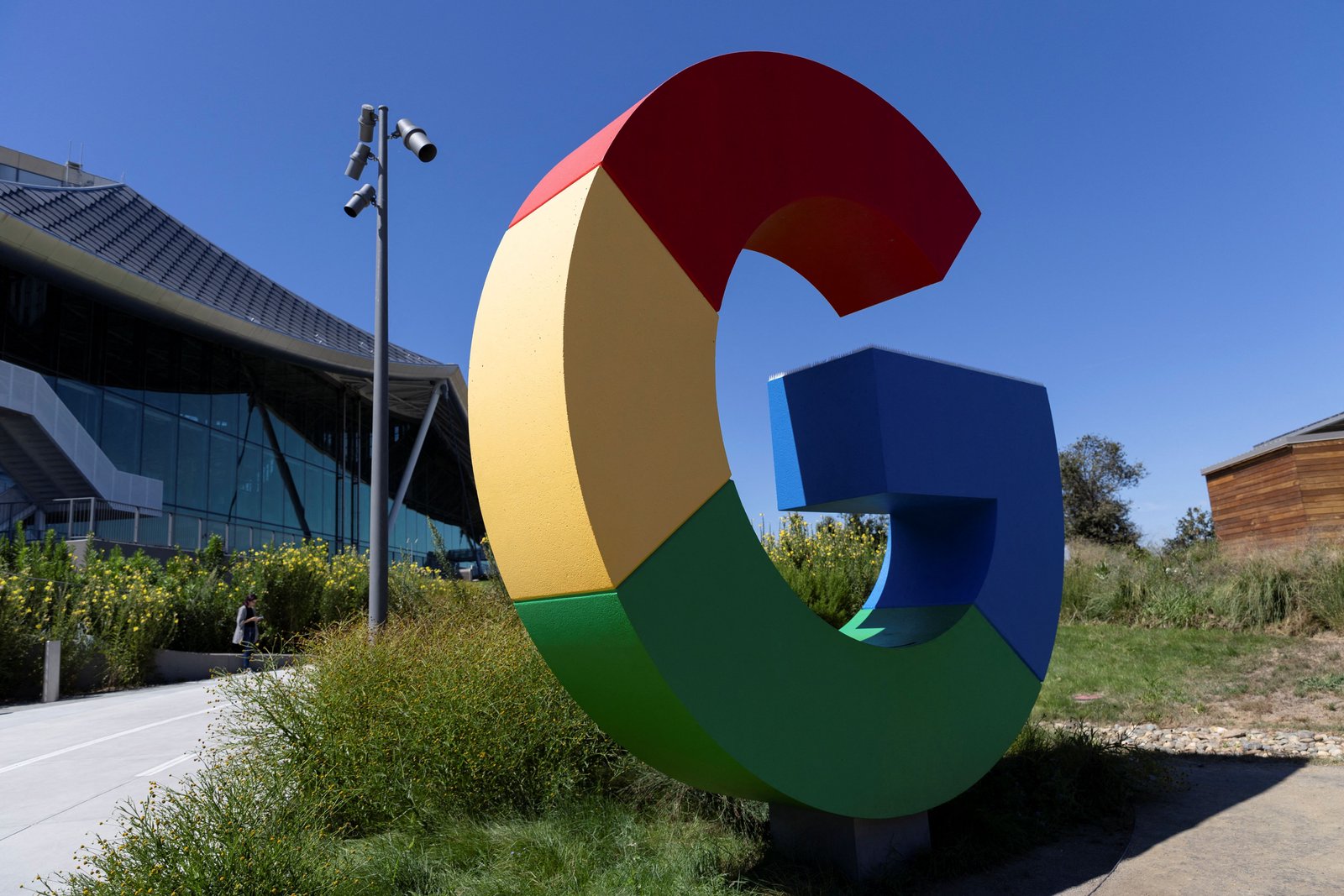 Alphabet's free cash flow turns negative