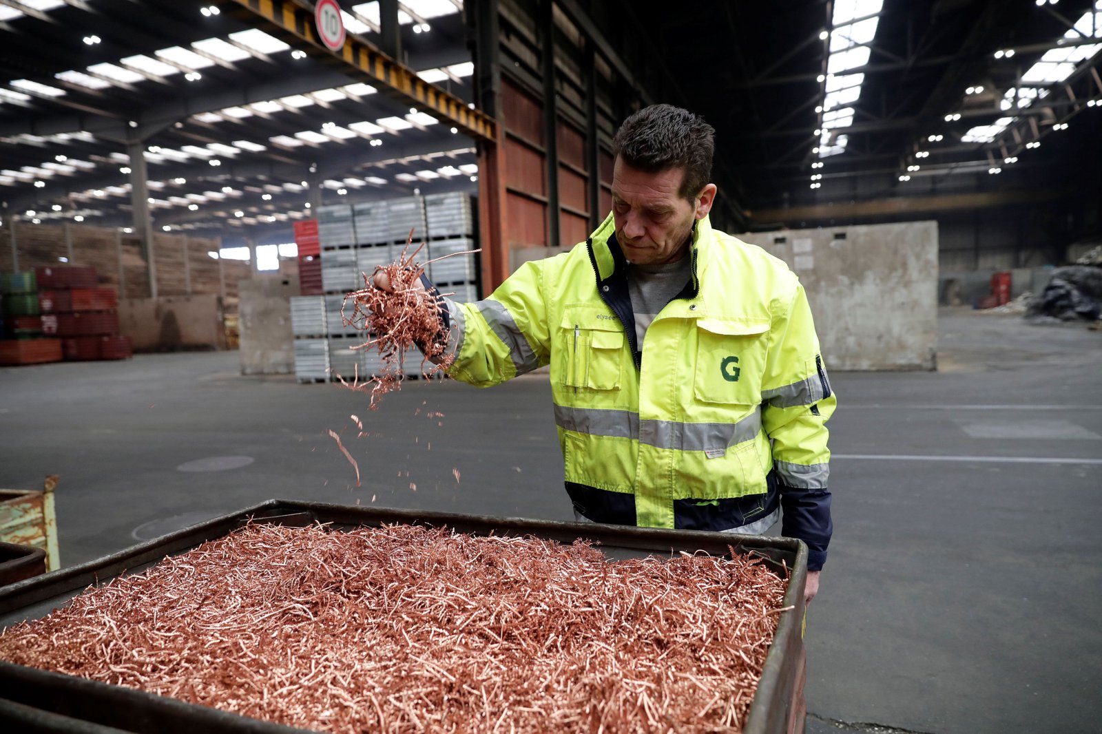 Copper prices soar amid supply fears