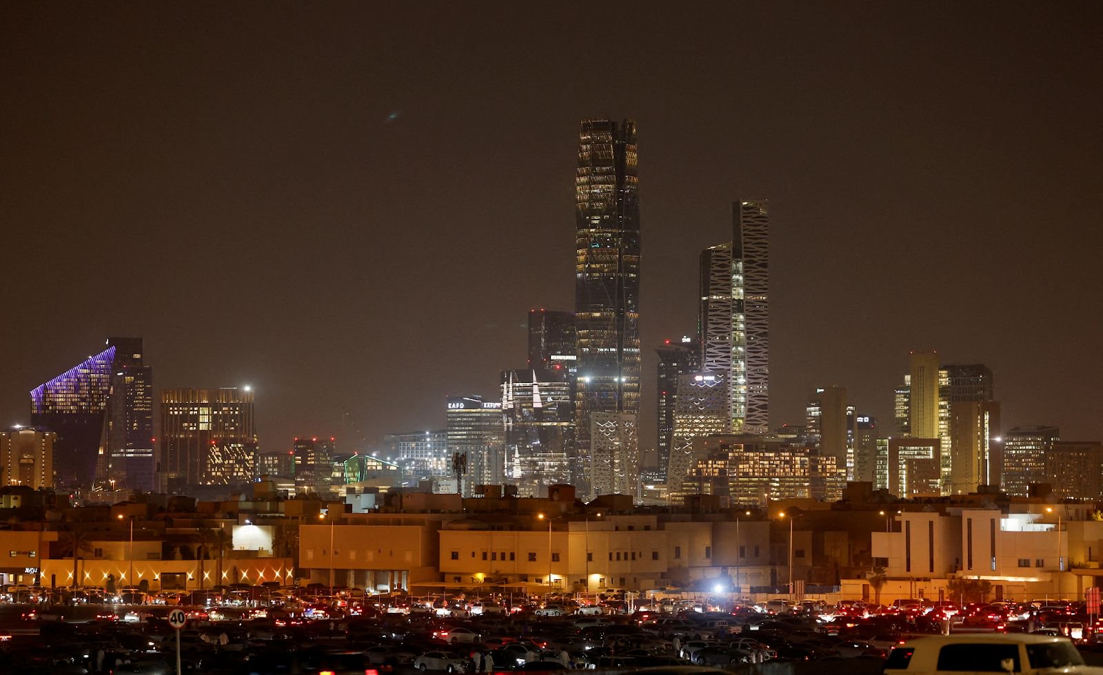 Visa splits Middle East operations